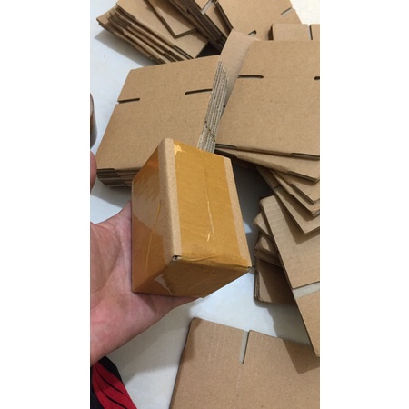 Hộp carton 10x6x6 (10 hộp) chạy sóng 3 lớp giấy tốt cứng cáp giá rẻ