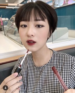 Đỏ nâu đất