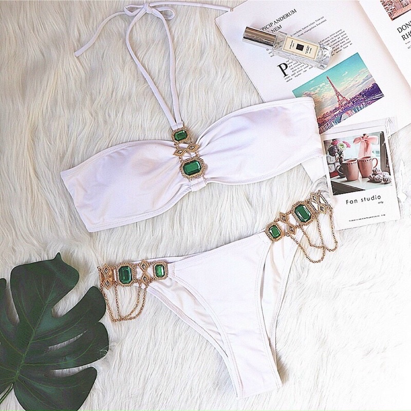 Bikini cao cấp 2 mảnh áo quây quần chip đính đá sexy (có dây cột giữa ngực) nhiều màu