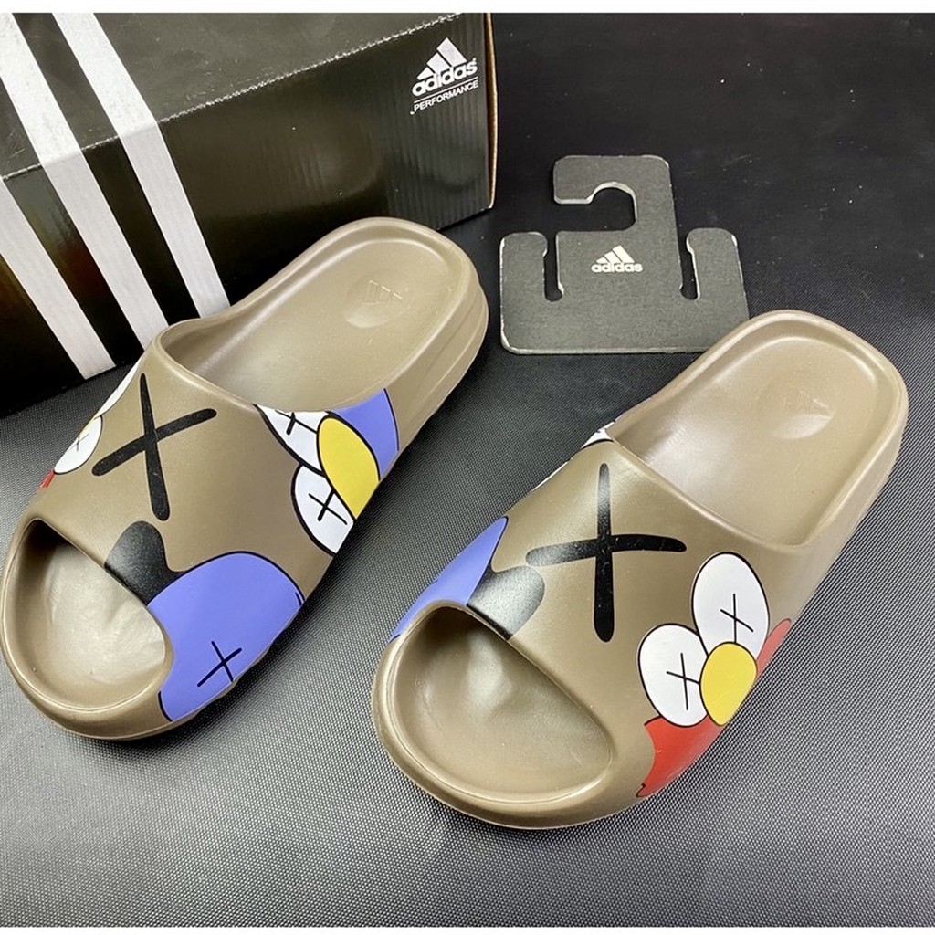 [ Hàng Sẵn Kho + Hộp Adidas ] Dép Yz Slide Nam Nữ Đúc Nguyên Khối Không Thấm Nước Đế Nhẹ ( Hình Thật )