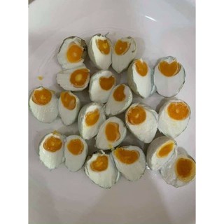 TRỨNG CÚT MUỐI 40 trứng/70k