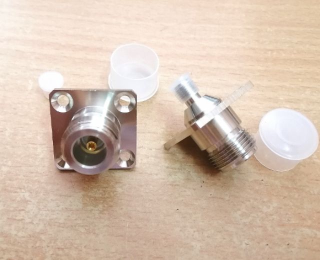 Đầu chuyển đổi Jack SMA cái sang N cái 4 lỗ mặt bích 25x25
