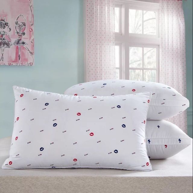 Ruột gối nằm khách sạn