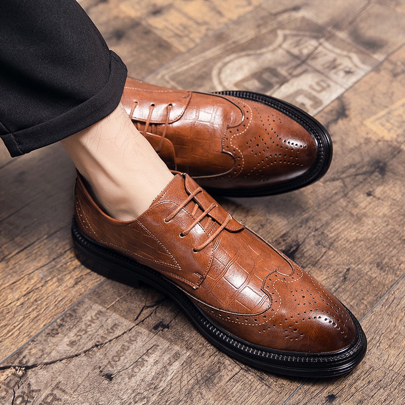 Giày Da Mũi Nhọn Phong Cách Anh Quốc Sang Trọng Cho Nam