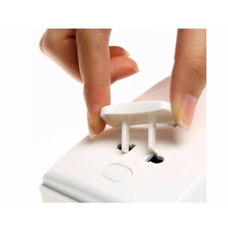 Combo 100 bịt ổ điện chống giật ( sỉ 500d/1 cái)
