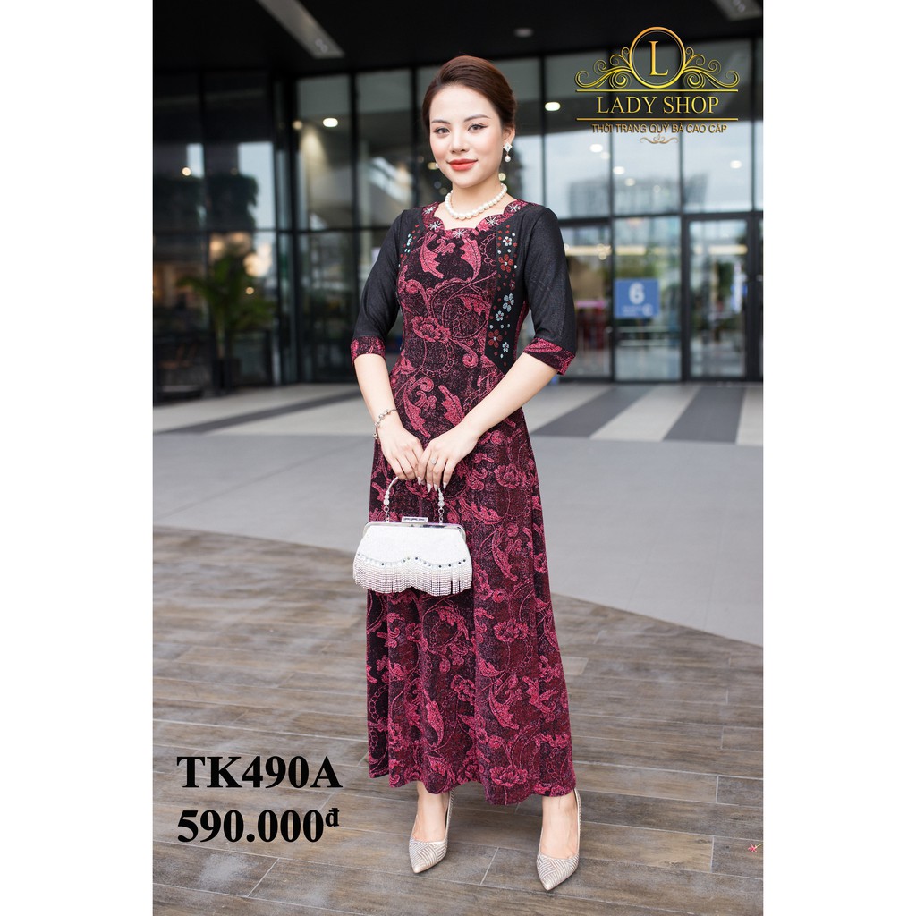 VÁY TRUNG NIÊN - ĐẦM TRUNG NIÊN CAO CẤP - THỜI TRANG TRUNG NIÊN - LADYSHOP - Maxi nhũ sườn đen cành hoa đỏ đính đá TK490