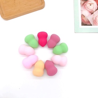 bông phấn mềm mịn dùng để trang điểm
