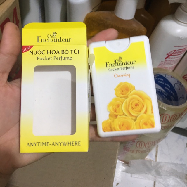 Nước hoa bỏ túi 18ml màu vàng | Thế Giới Skin Care