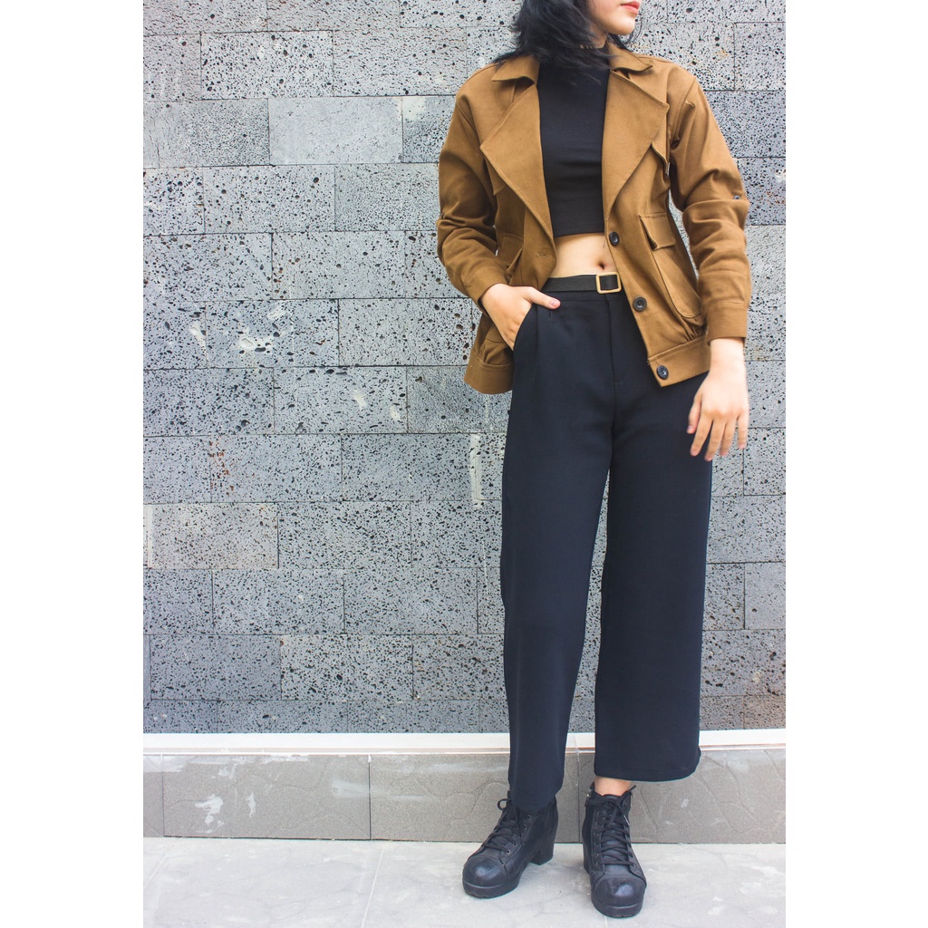 [CGM] ÁO KHOÁC BLAZER CỔ VEST RETRO CHẤT LIỆu Kaki Dày Dặn sịn xò | BigBuy360 - bigbuy360.vn