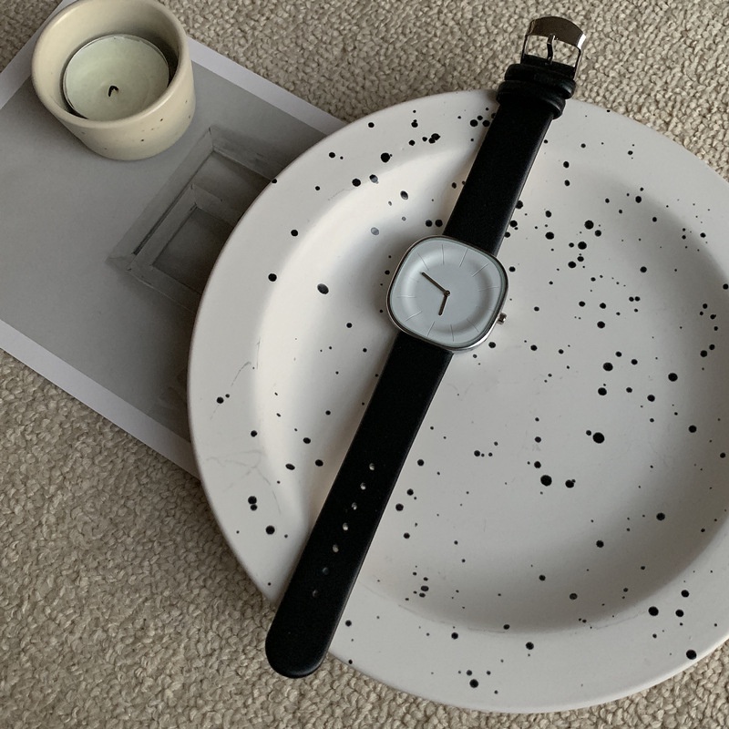 Đồng Hồ Đeo Tay Mặt Vuông Thiết Kế Thời Trang Cho Nam Nữ