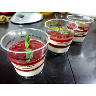 Set 5 chiếc cốc nhựa cứng 7.7×5.5x7cm