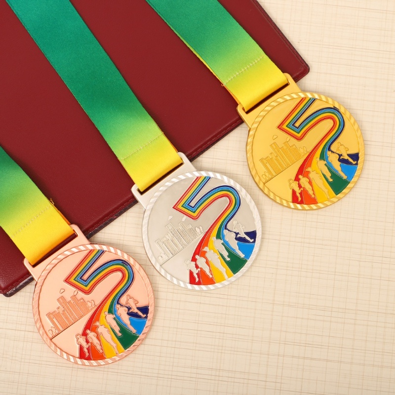 Huy Chương Vàng / Bạc / Đồng Với Dây Ruy Băng Cổ Và LOGO "FREE LOGO" Tùy Chỉnh Ngày Học Sinh Thể Thao