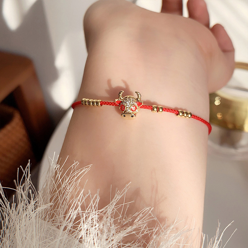 Vòng Tay Dây Bện Màu Đỏ Nhiều Kiểu Dáng Tuỳ Chọn Thời Trang 2021 Cho Nữ