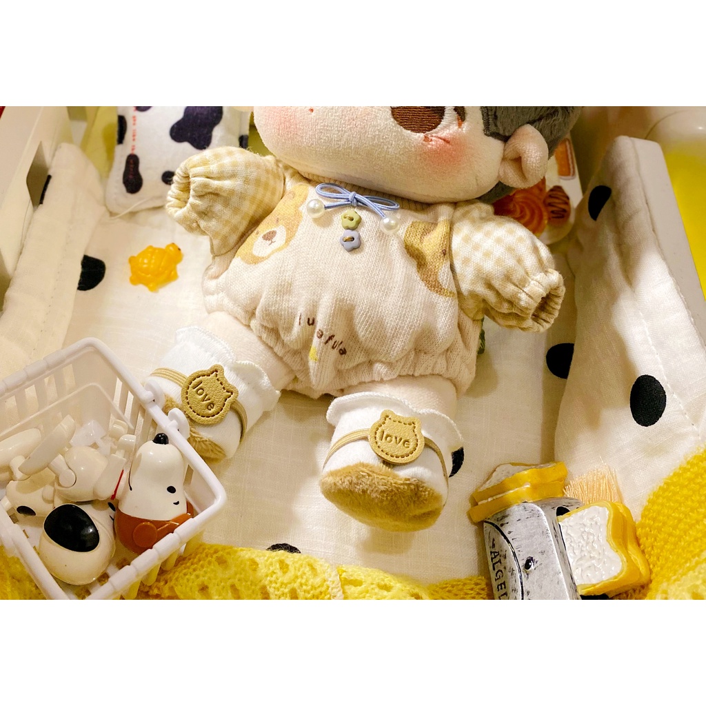 Bộ đồ liên thân ngộ nghĩnh cho bé doll có kèm giày 20cm