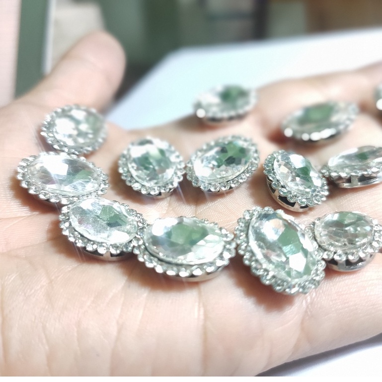 Đá xoàn trắng làm trang sức siêu đẹp hình oval size 10x14mm