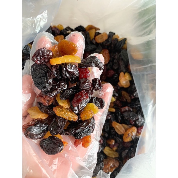 Nho Khô Chile mix 3 màu size to thơm ngon 100g