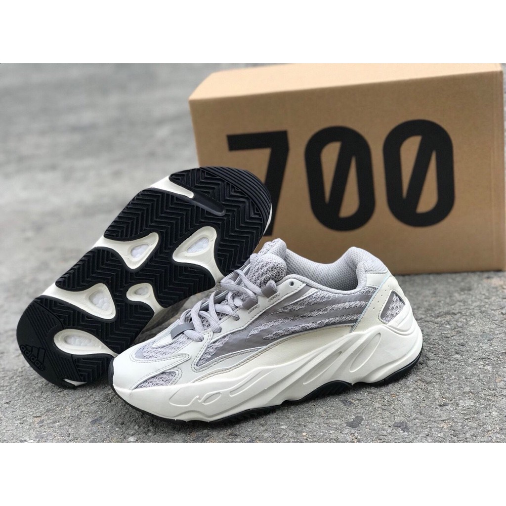 yeezy 700 authentic