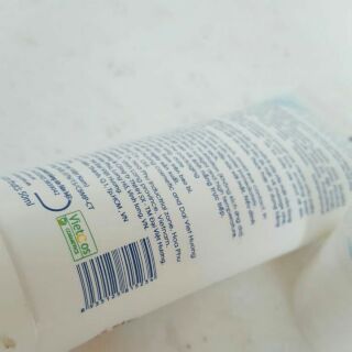 SỮA RỬA MẶT E100 CON BÒ 50ml, 80ml