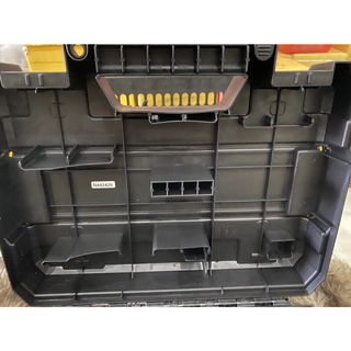 Thùng đựng máy khoan Dewalt size 42*30*12. BN.