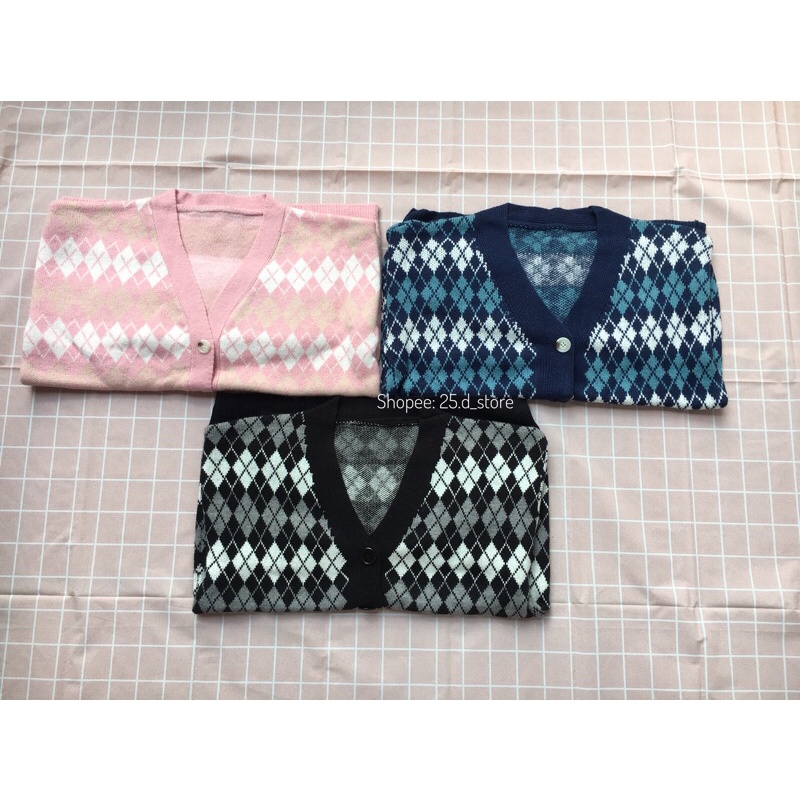 Áo khoác cardigan len hoạ tiết kẻ ô quả trám phong cách Hàn Quốc vintage thu đông | BigBuy360 - bigbuy360.vn
