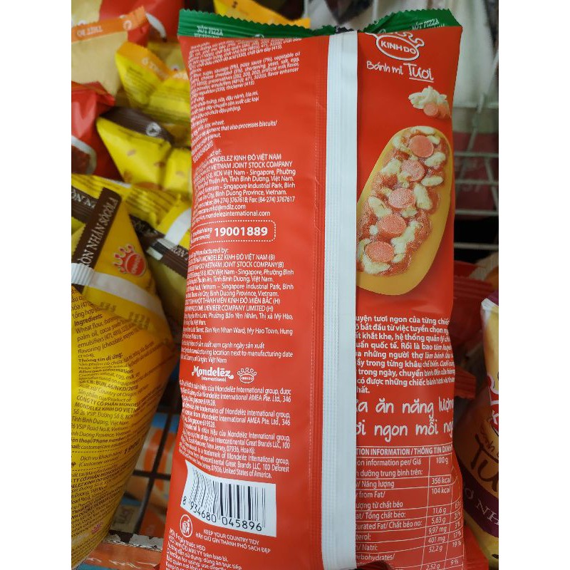 Bánh mì tươi Kinh Đô xốt Piza xúc xích phô mai 70g