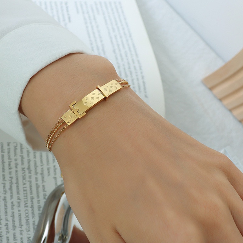 Lắc Tay Thắt Lưng Titan Ko Han Rỉ TT 3972