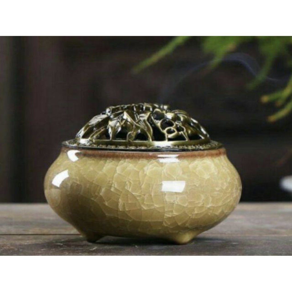 Xông trầm hương bằng sứ