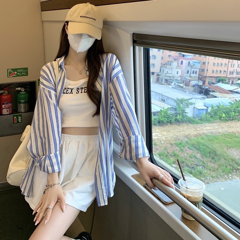 SET 3 MÓN:  SƠ MI KẺ SỌC + THUN CROP 2S TRẮNG  + SHORT