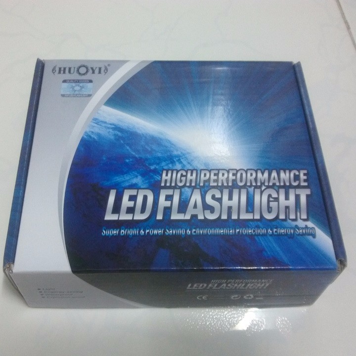 Đèn pin Police HY 001 cực sáng - fullbox có adapter để sạc