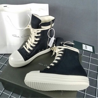 Giày Rick đế thơm