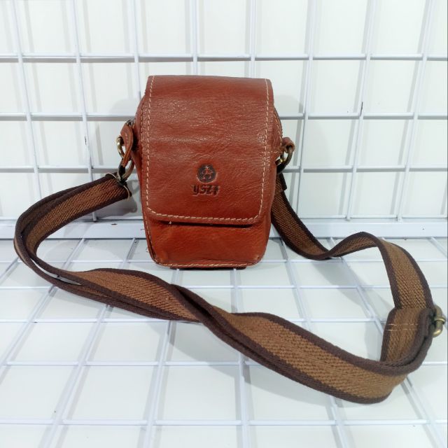 Túi đeo điện thoại da bò dày - Secondhand