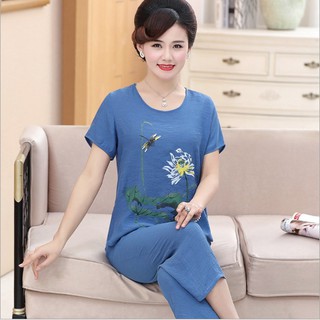 Bộ quần áo mặc nhà cho mẹ trung niên chất đũi thoáng mát