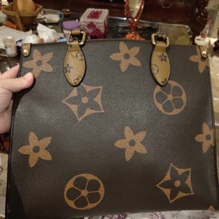 Túi LVs size 32cm kèm ảnh thật