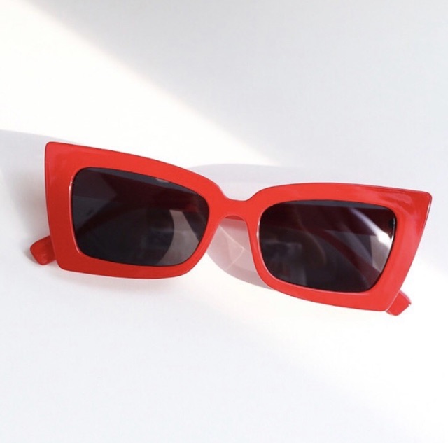 Kính GMT nhiều màu trắng, đen, đỏ, hồng sang chảnh phù hợp mới mọi bộ đồ