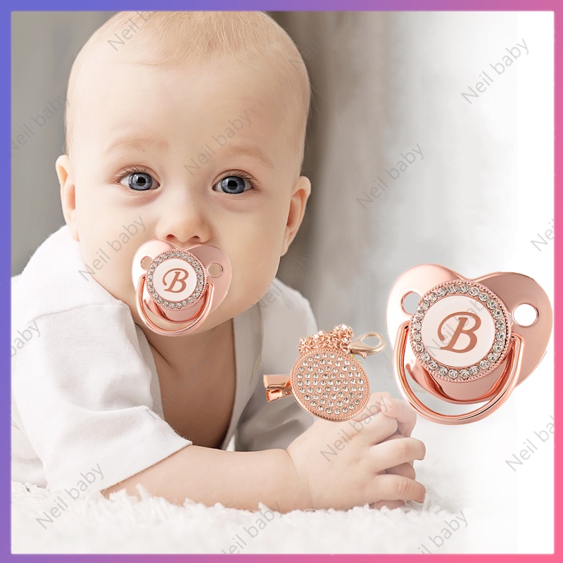 Vòng cổ Móc Kẹp Ti Giả Màu Vàng Hồng Sang Trọng Tự Nhiên Dành Cho Bé Mọc Răng Núm Ty giả cho bé núm ti giả bibs