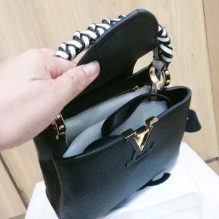 Túi LV cam kết da thật