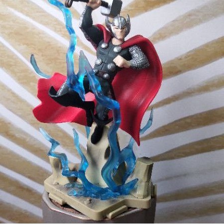 Mô hình tĩnh nhân vật Thor (thần sấm) chính hãng
