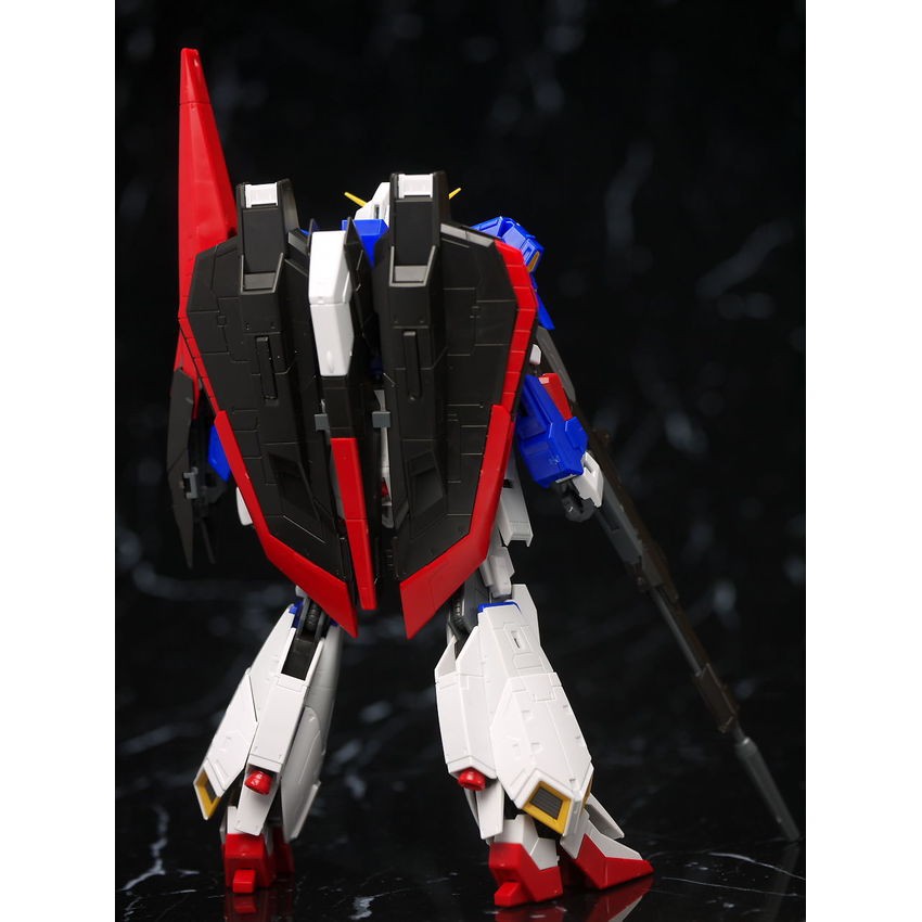 Mô hình lắp ráp Gundam Bandai RG 10 Zeta Gundam