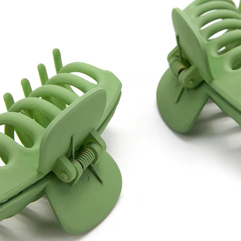 Kẹp tóc càng cua thiết kế đơn giản nhiều màu sắc tùy chọn cho nữ