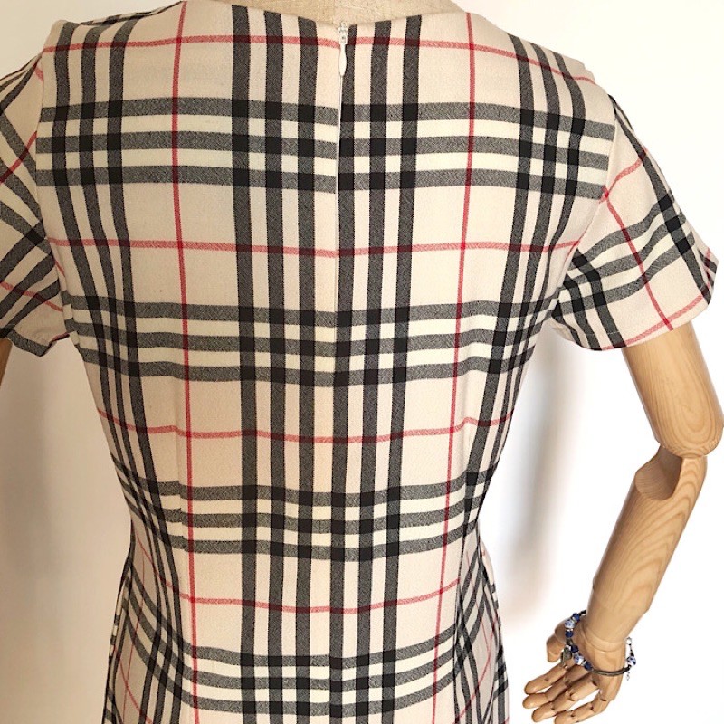 Đầm suông bèo lai siêu đáng yêu với chất vải cotton mịn mát
