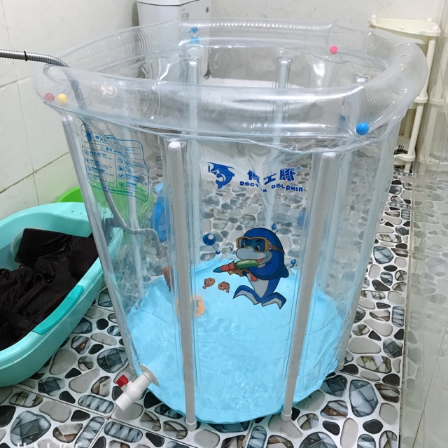 Bể bơi đứng