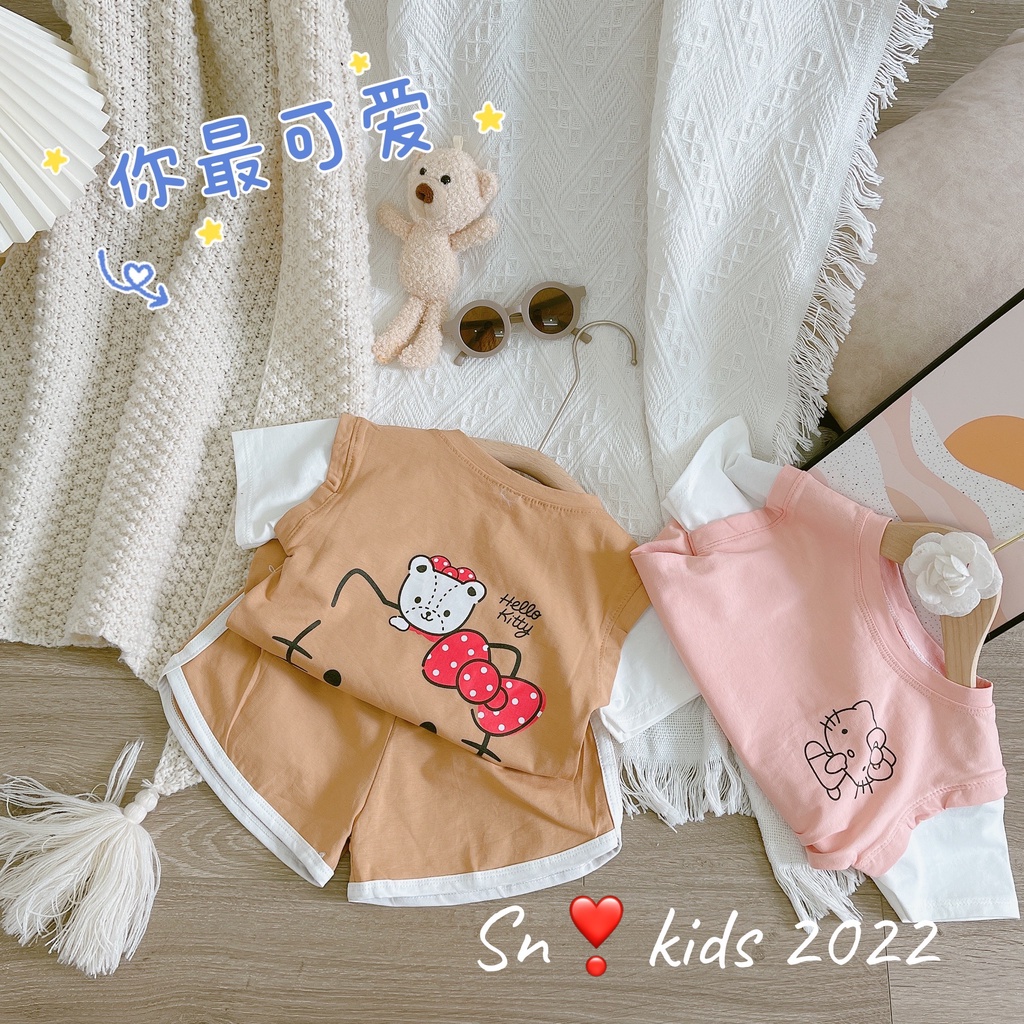 Bộ mèo kitty tay trắng bé gái