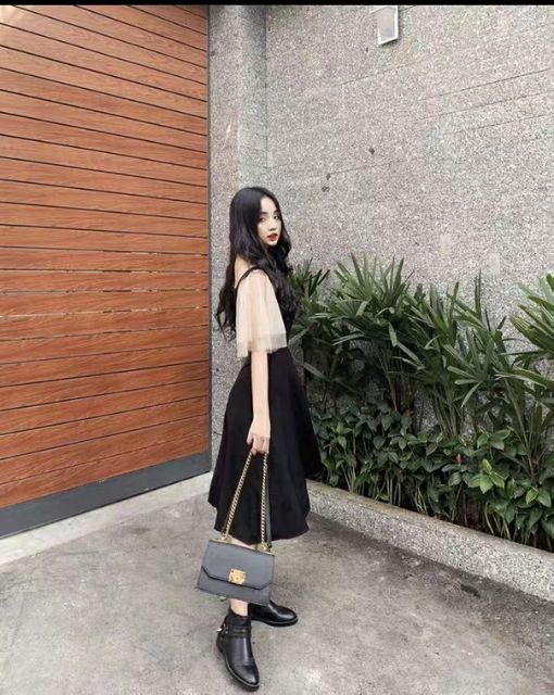 váy cổ vuông tay bèo Quảng Châu nhiều màu xinh xắn