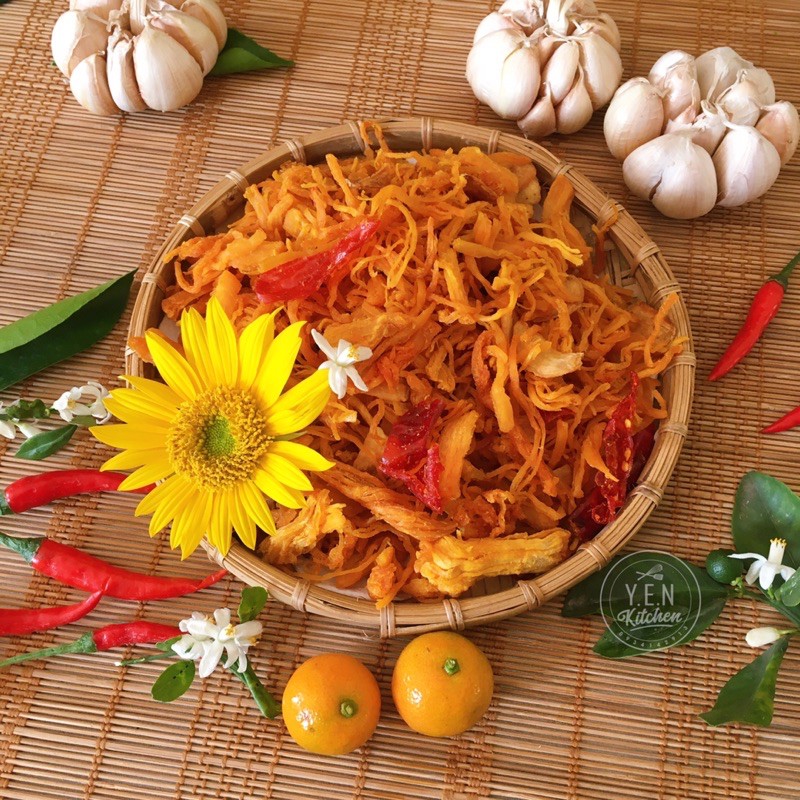 KHÔ GÀ LÁ CHANH/CHÁY TỎI (Túi 500gram) | BigBuy360 - bigbuy360.vn