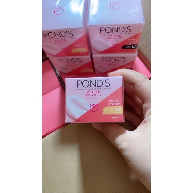 Kem dưỡng trắng da Ponds 30g ngày và đêm tặng kèm hai típ srm 80g( trị giá 40k)