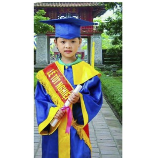 Áo cử nhân tốt nghiệp Mầm non, tiểu học, cấp 1 xanh nước vạt vàng ( 1 bộ gồm 1 áo và 1 mũ)