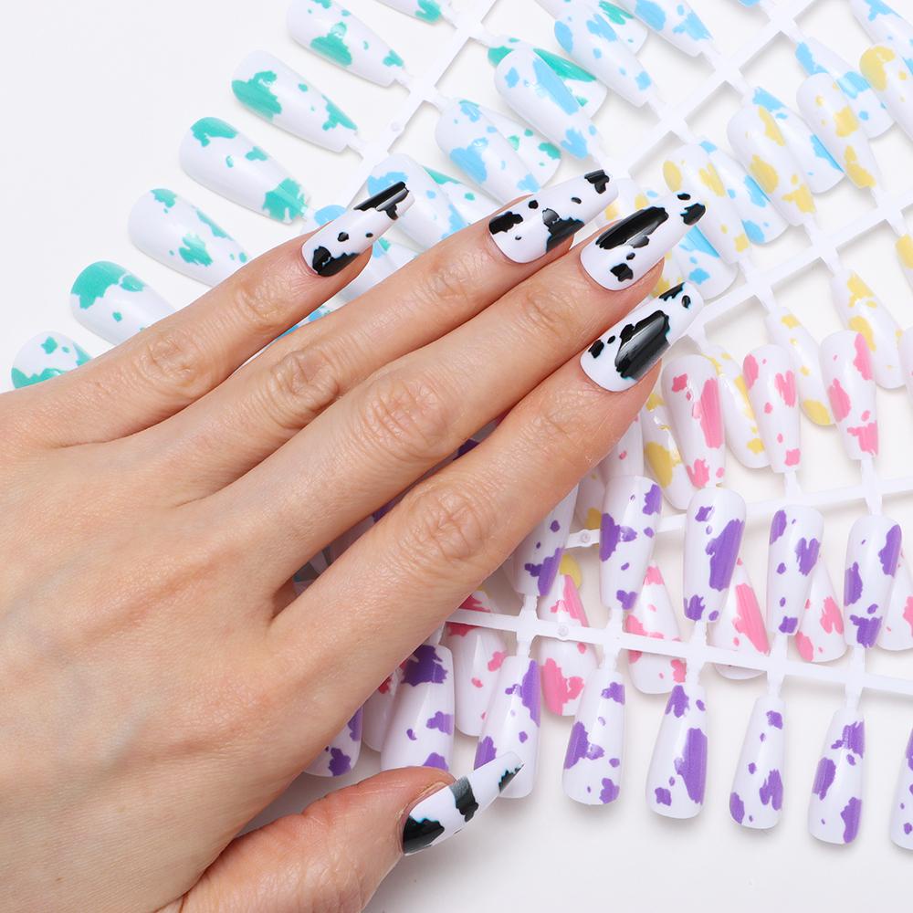 Hộp 24 Móng Tay Giả Che Phủ Toàn Diện Tháo Rời Được In Họa Tiết Da Báo / Bò Sữa
