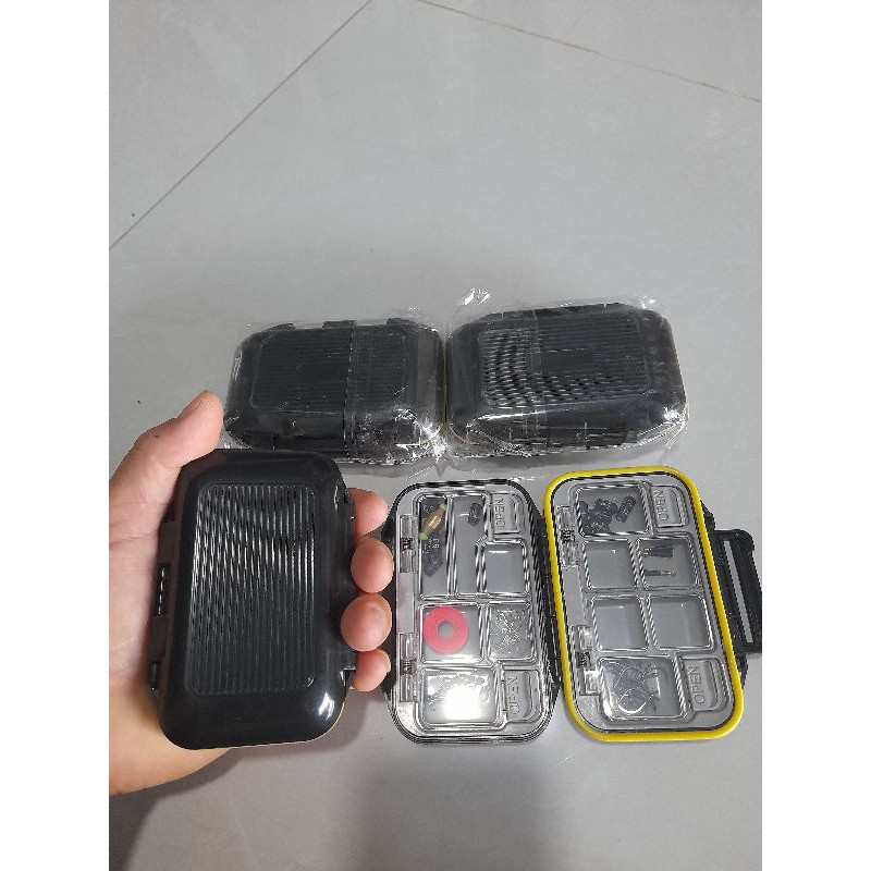 Hộp đựng phụ kiện câu cá