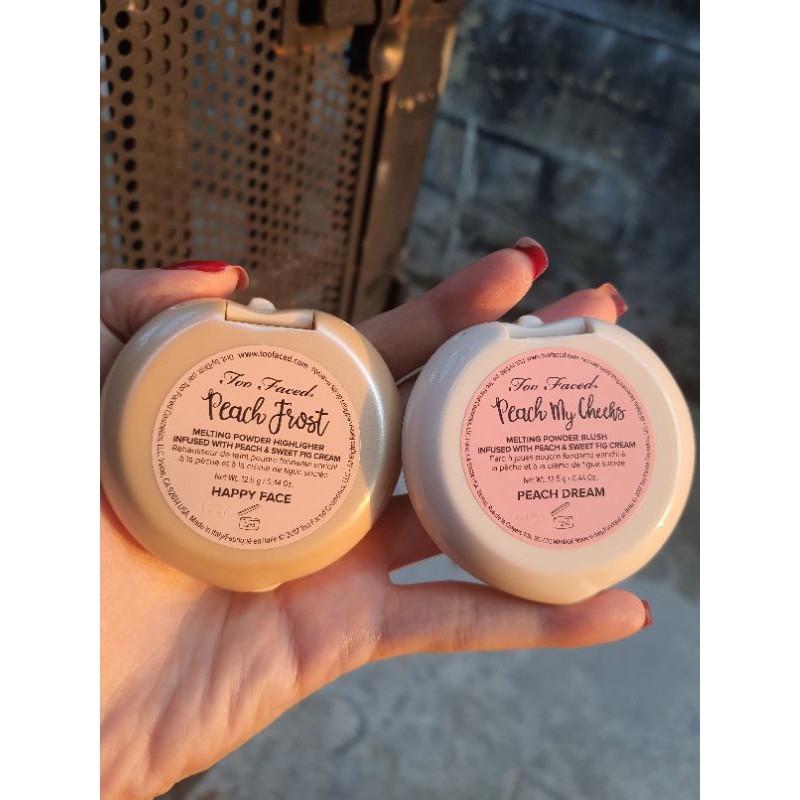 Too Faced má hồng bắt sáng tạo khối Peaches and Cream bill Sephora