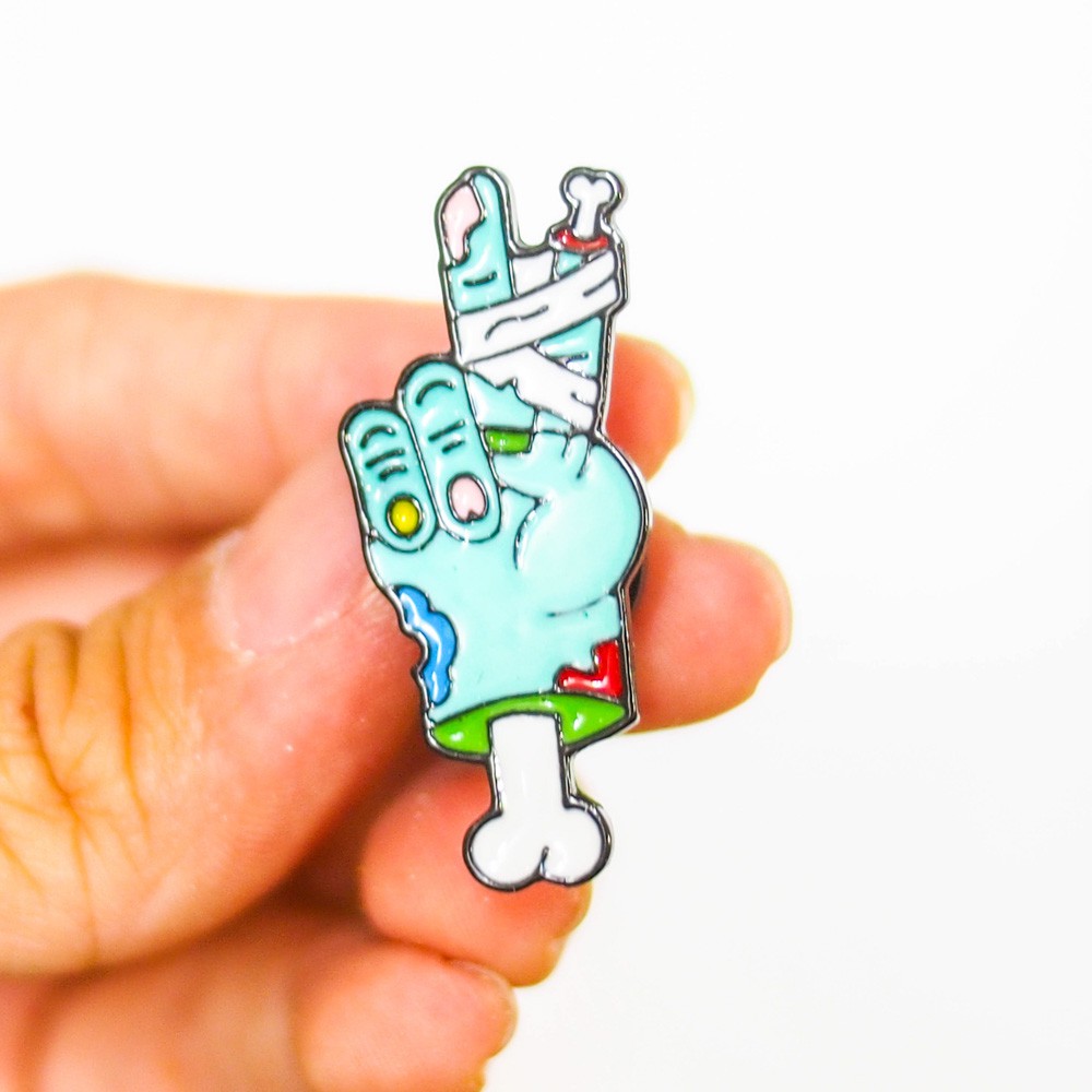 Pin sticker ghim cài áo Sticker Factory - Chủ đề Bàn tay Zombie